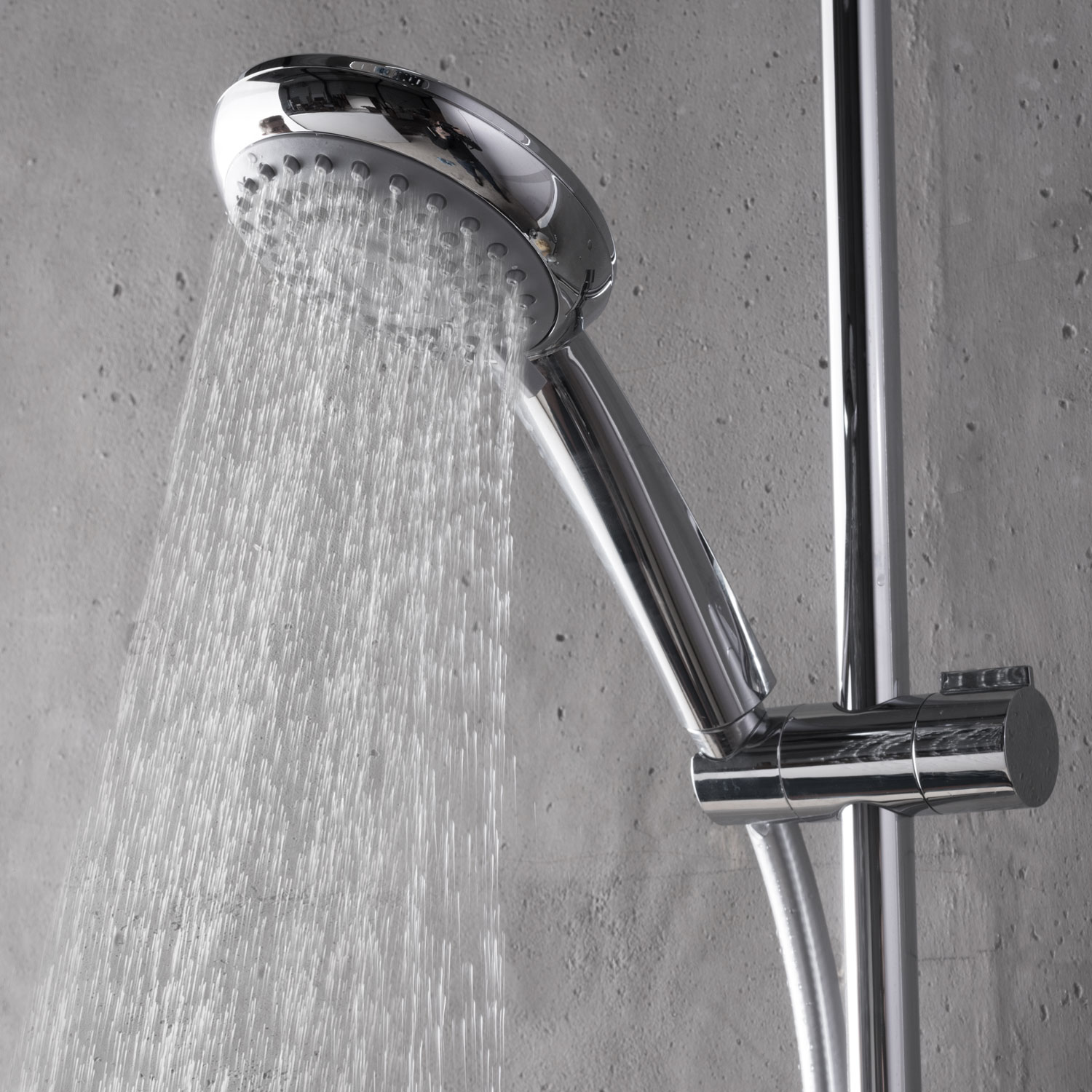 Schnell lieferbare Duscharmatur Aquamaxx 340 von Breuer mit eckigem Duschkopf - Detailbild Handbraue