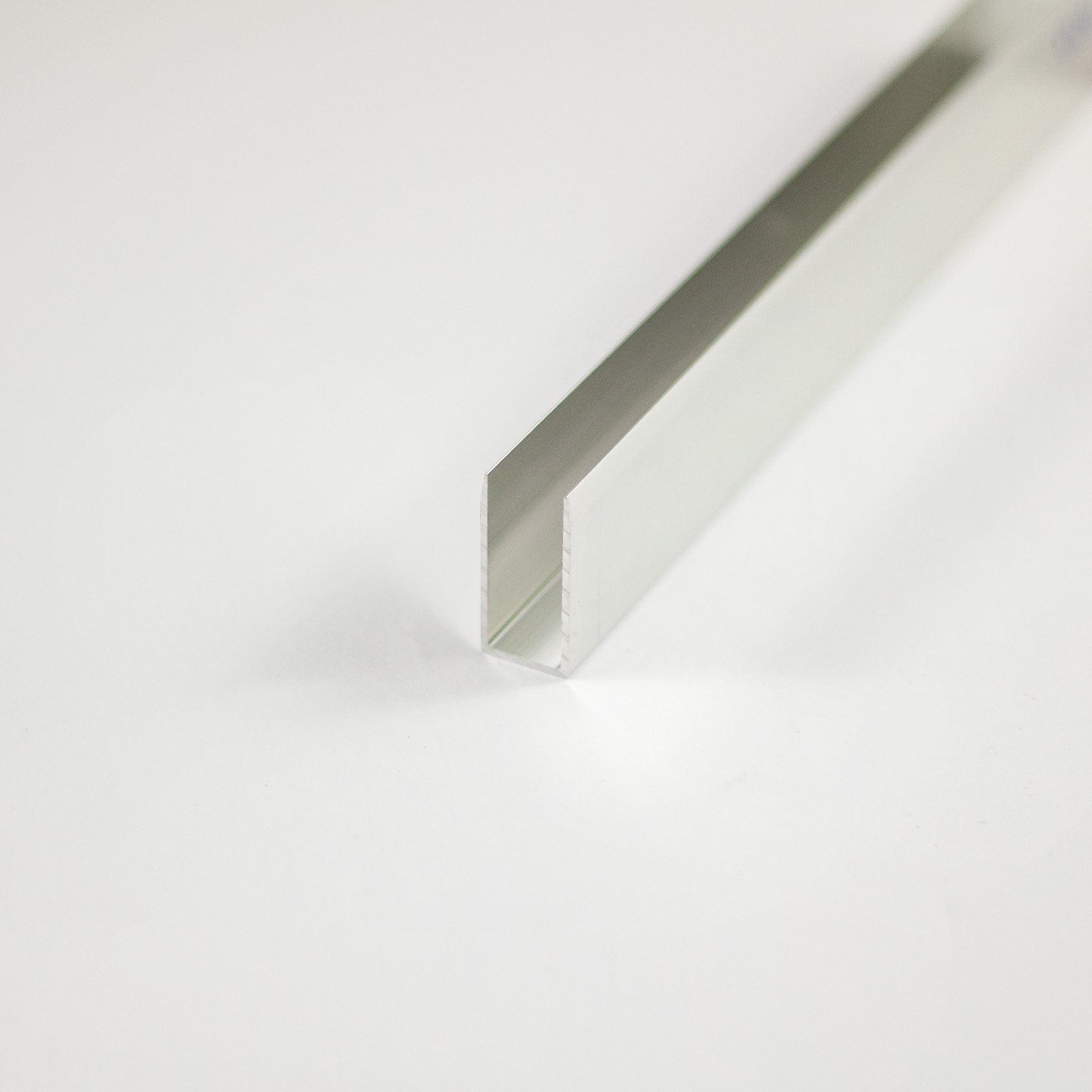 Wandanschlussprofil, gerade, senkrecht, 2000 mm,