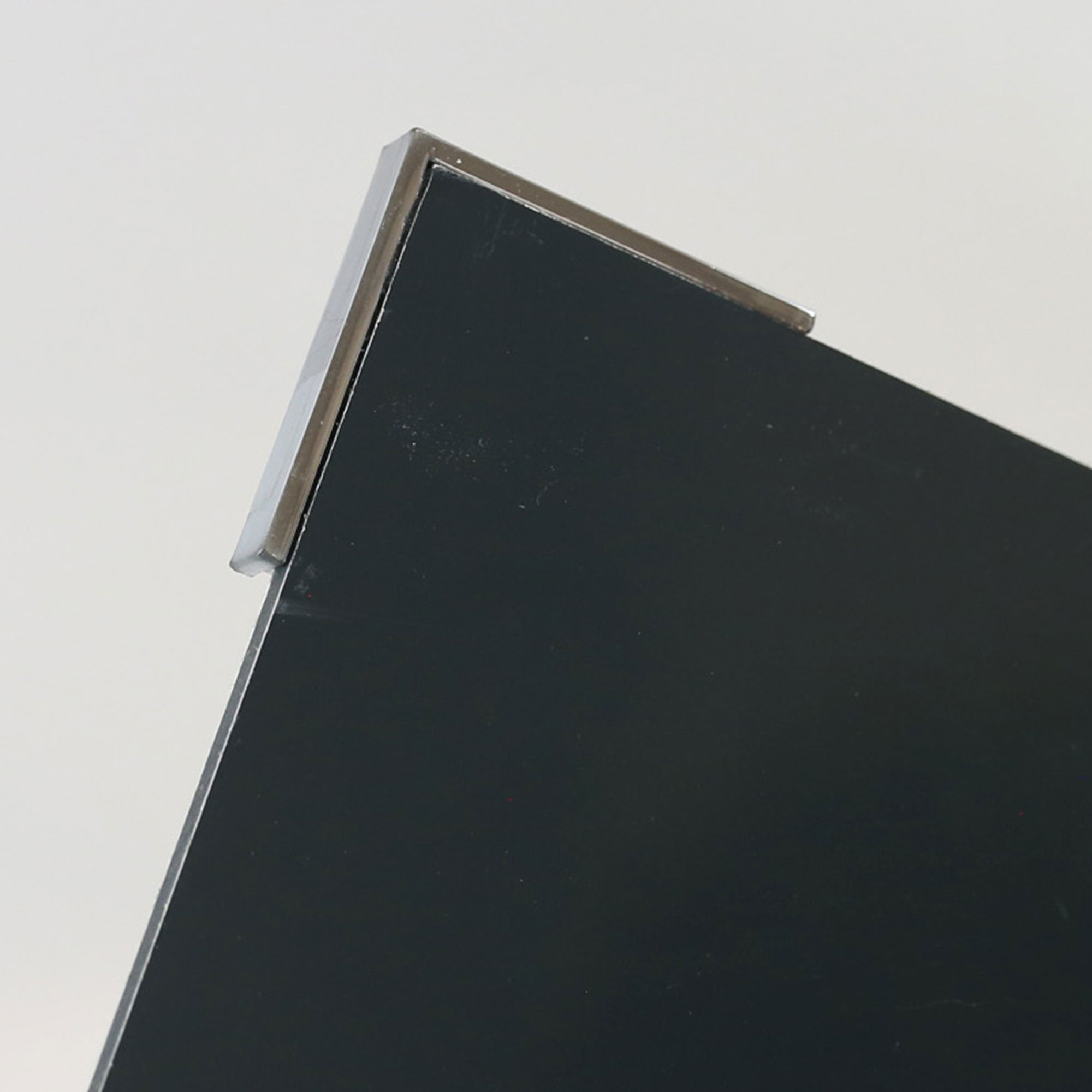 Ecke 2-fach Stoß flächenbündig in chrom